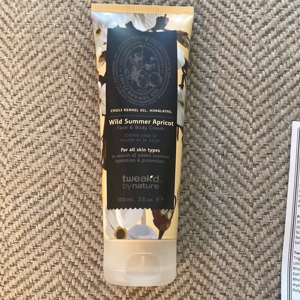 Tweak’d by Nature Wild Summer Apricot Face & Body Cream NWT